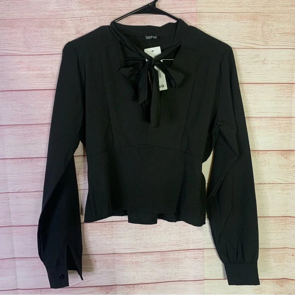 Boohoo Black Woven Tie Neck‎ Fitted Blouse Size 10